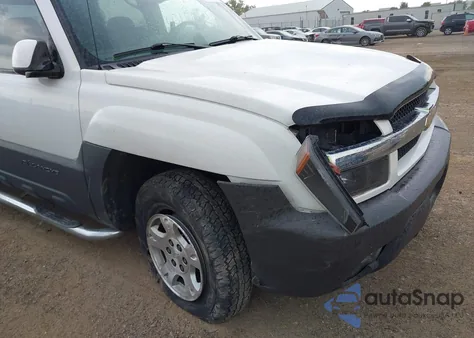 2004 Chevrolet Avalanche 1500 z USA, uszkodzony, nr VIN 3GNEK12T34G160041